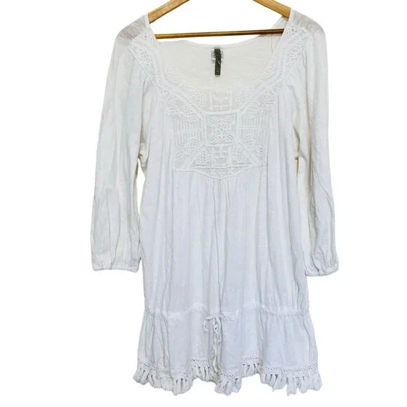 Xcvi Tops | Women's White Xcvi Anthropologie Embroidered Tunic Fringe Long Sleeve Mini Dress | Color: White | Size: M | Nessyd_Place's Closet